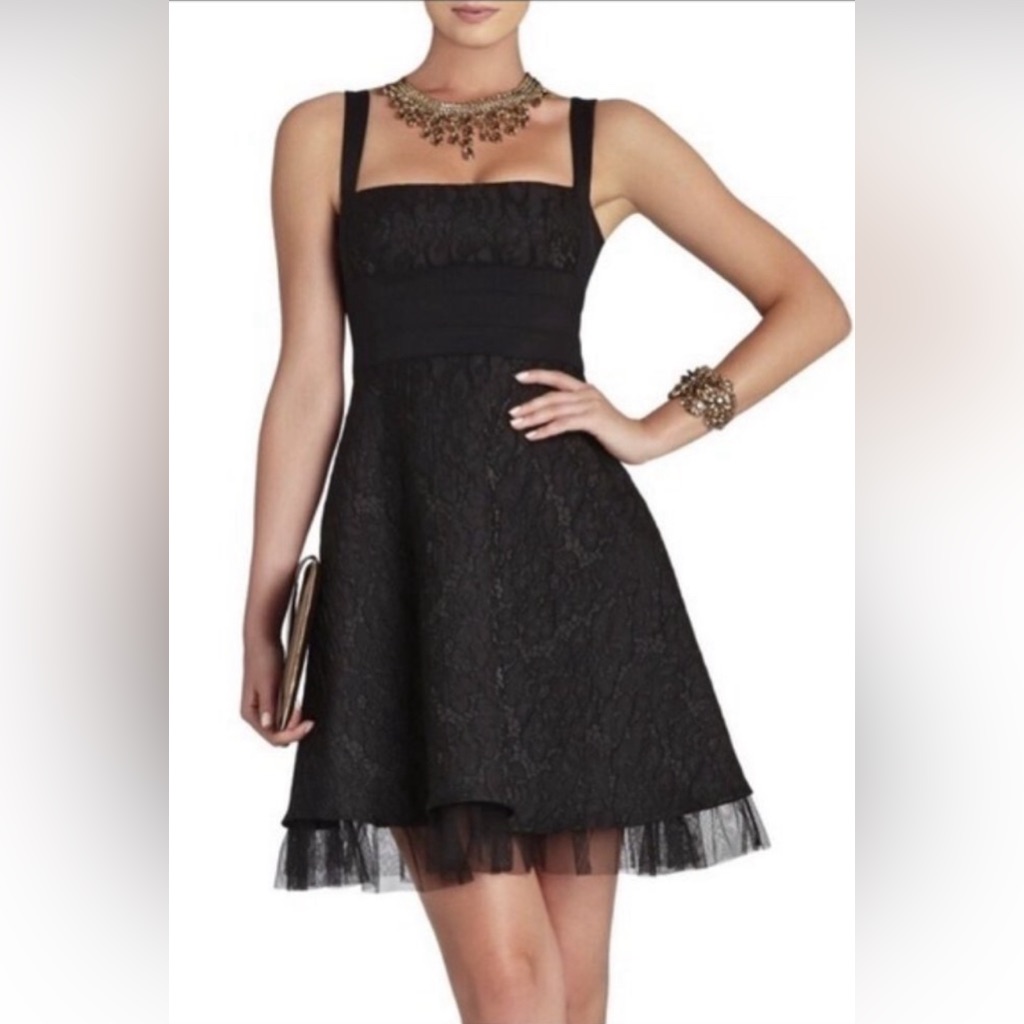 Bcbgmaxazria Black Lace W/Peekaboo Tulle Dress Sz 6 Autumn Wedding Guest Formal